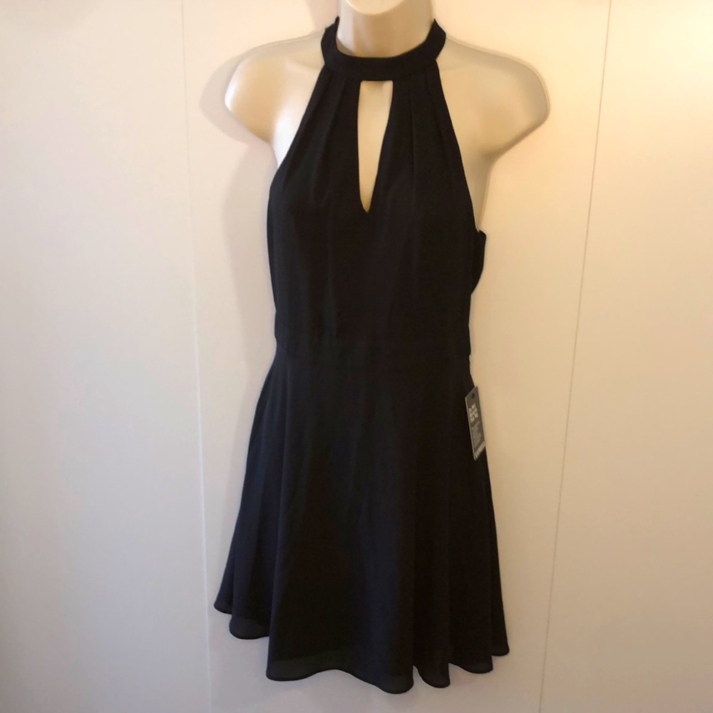 NWT Express sz 2 Black Mini dress Cuter than CUTE! 🤩😎